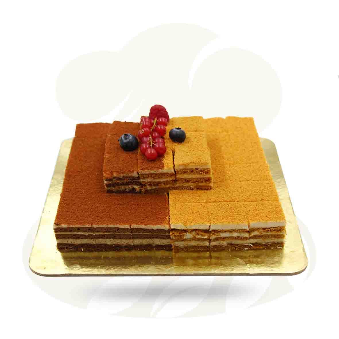 كيك عسل وشوكولا مكس